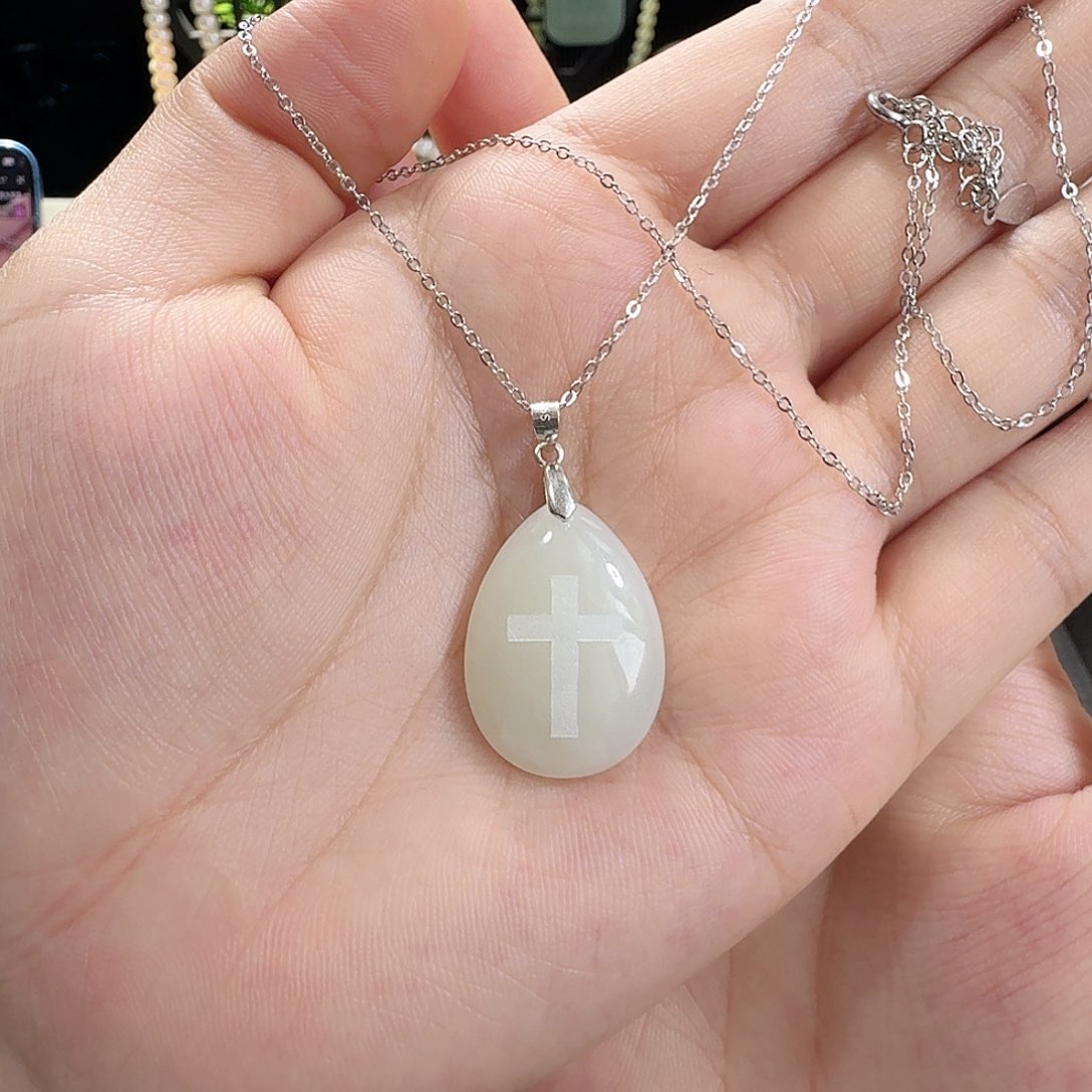 颈饰银S925镶嵌和田玉