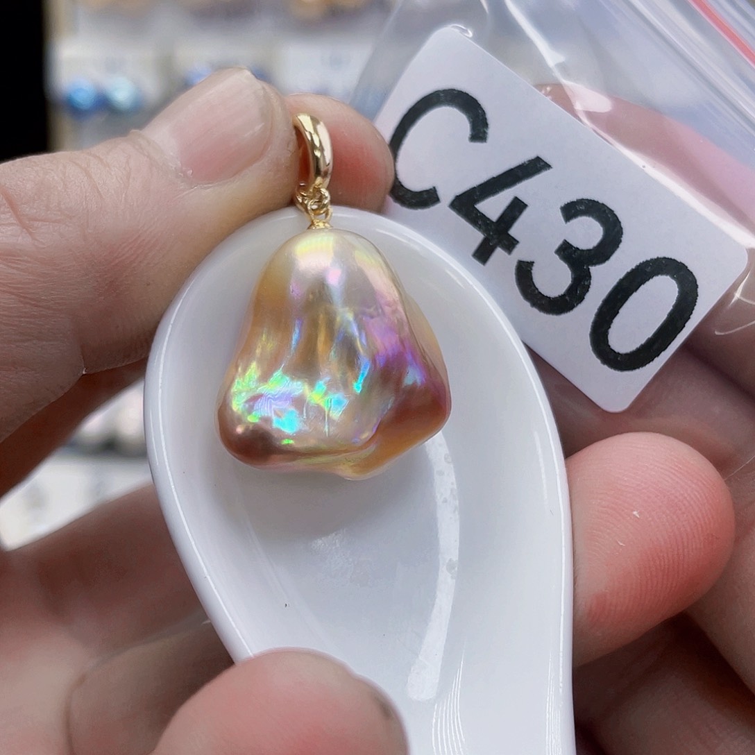 淡水珍珠未镶嵌颈饰星****柔