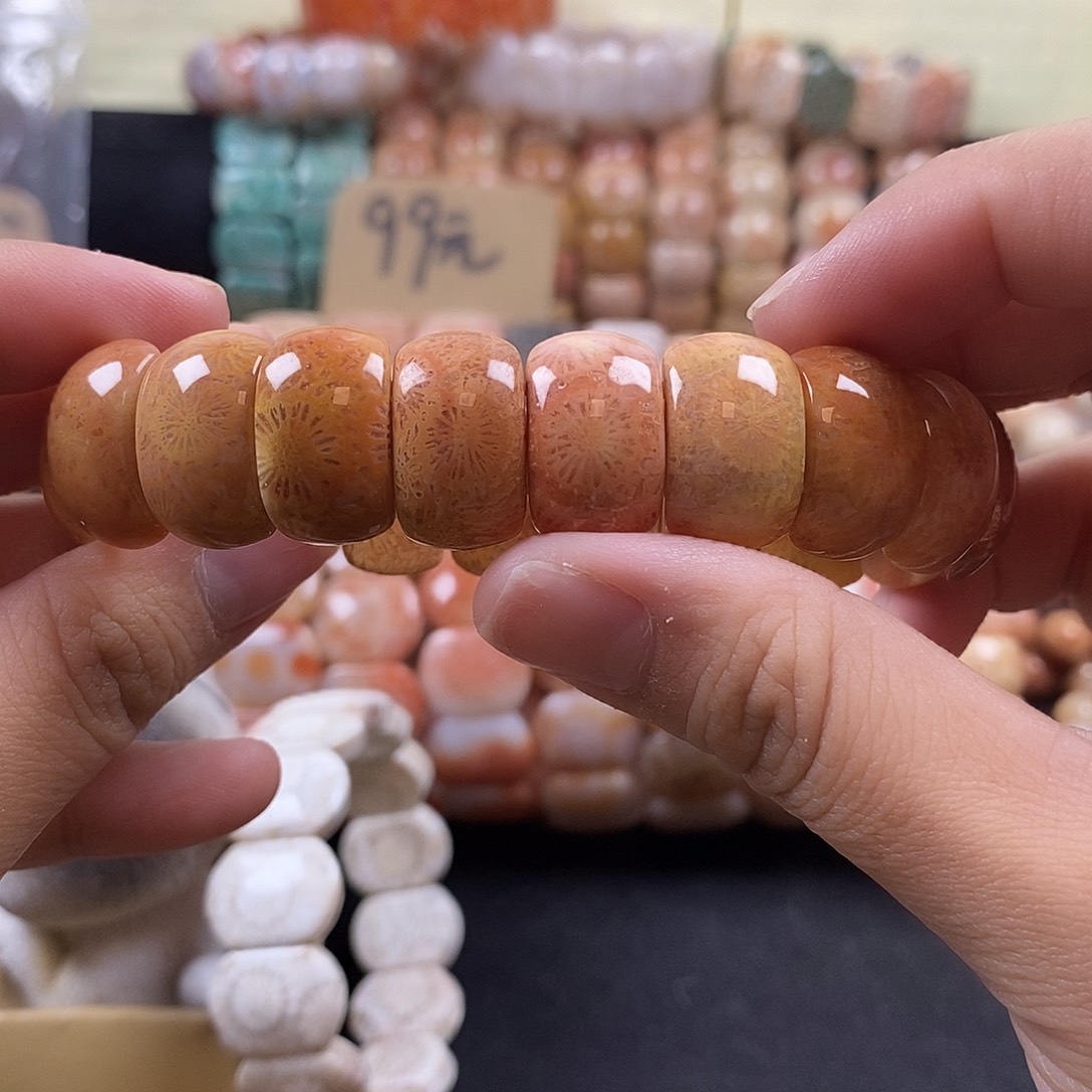 硅化珊瑚（珊瑚玉）未镶嵌手牌21