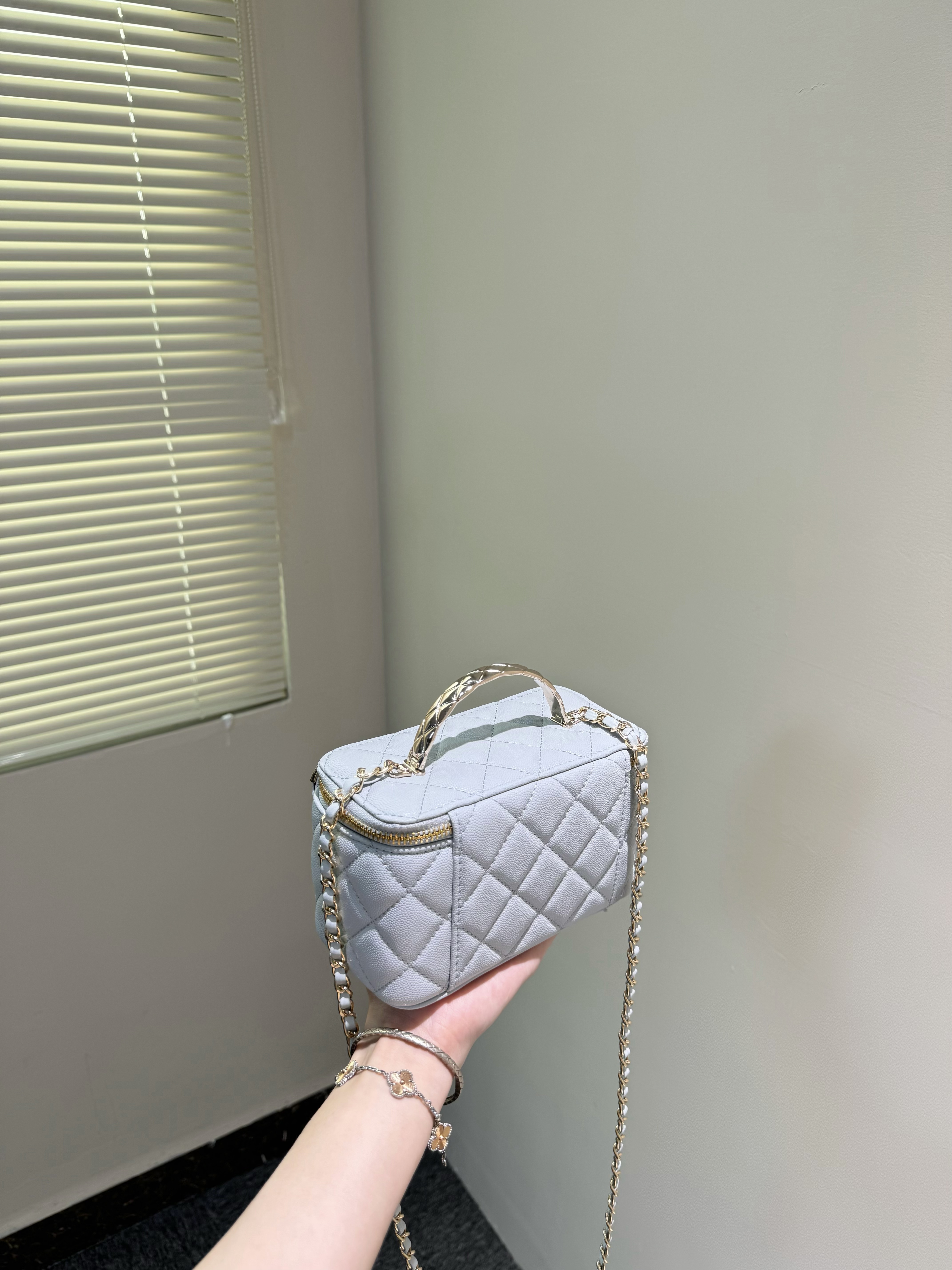 QIQI【coco盒子包】25s手提斜挎包（无公仔挂件）