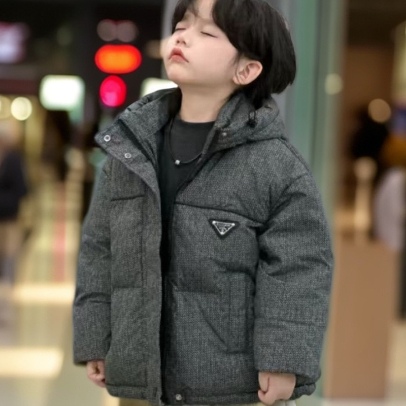 冬季加厚保暖时尚男童羽绒服