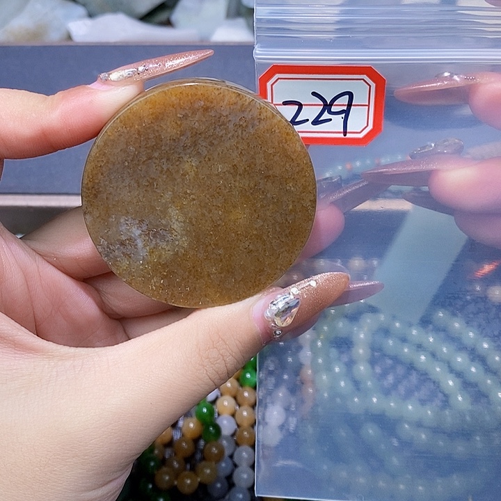 和田玉和田玉边角料随机发未镶嵌