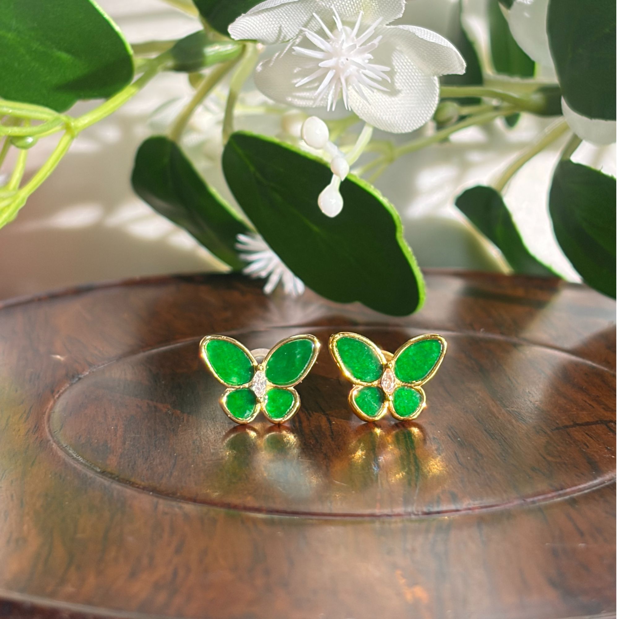 蝴蝶-S925银镶嵌破茧成蝶翡翠耳坠