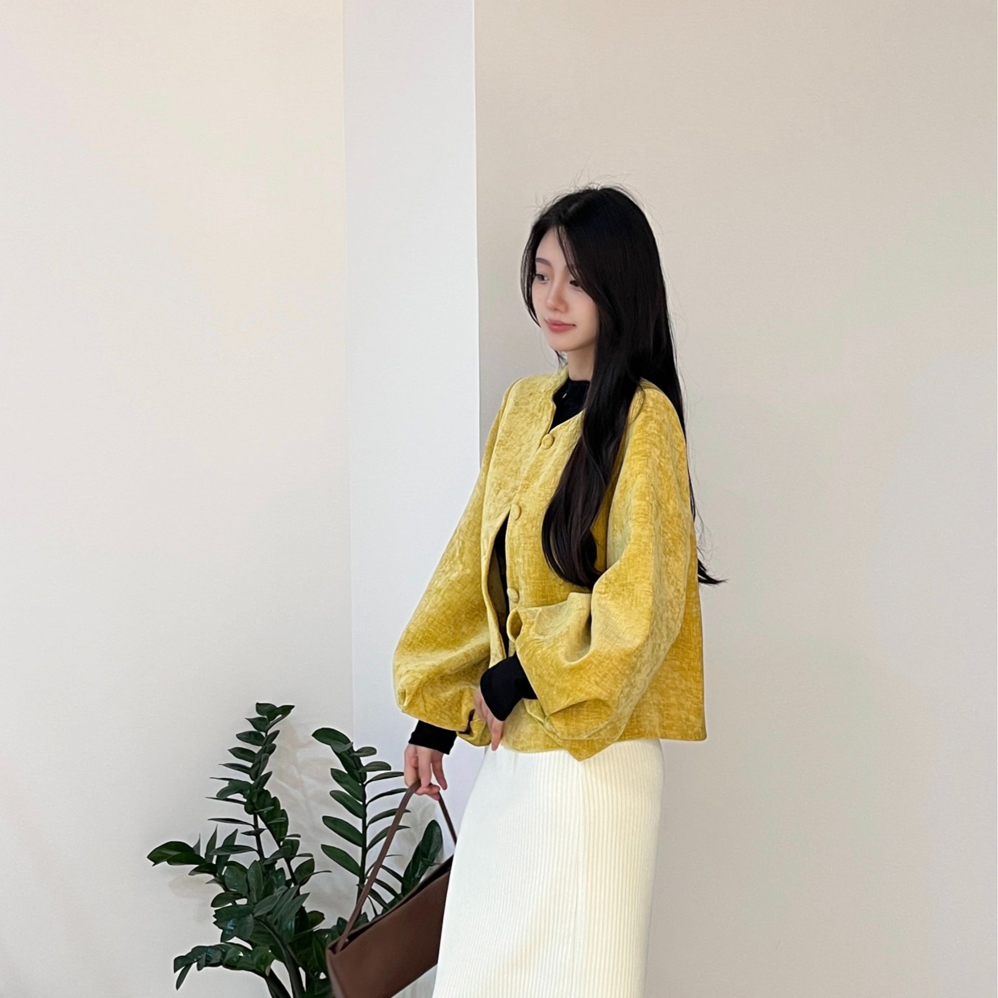 灯笼袖女短款圆领单排扣短外套气质上衣黄色秋季新款咖色