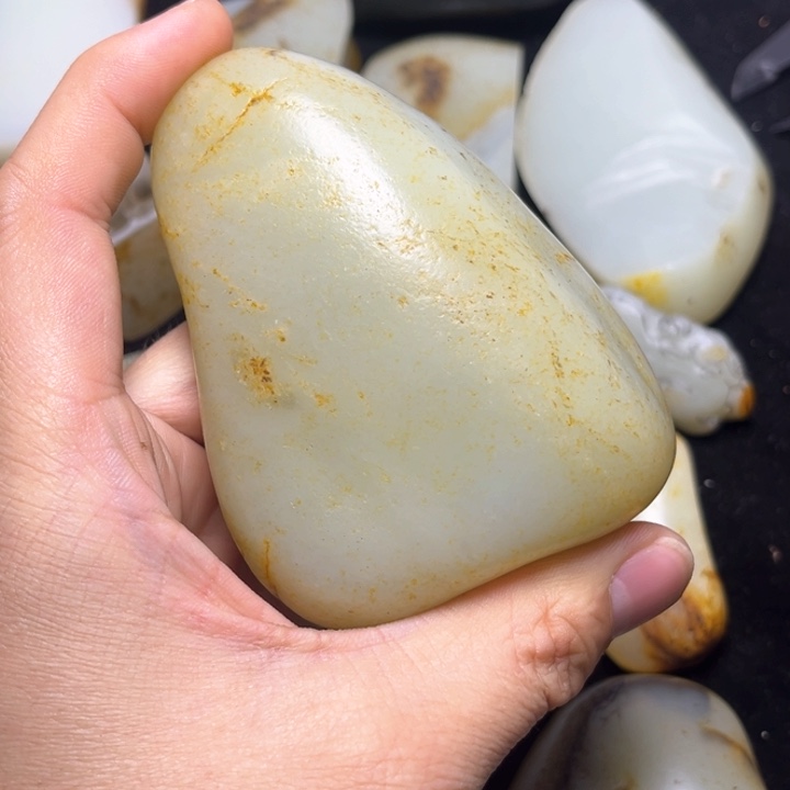 定制和田玉和田玉定制雕刻未镶嵌南****司