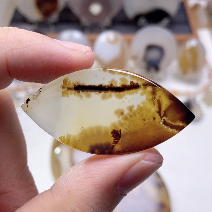 【闪购商品】玛瑙/玉髓颈饰未镶嵌