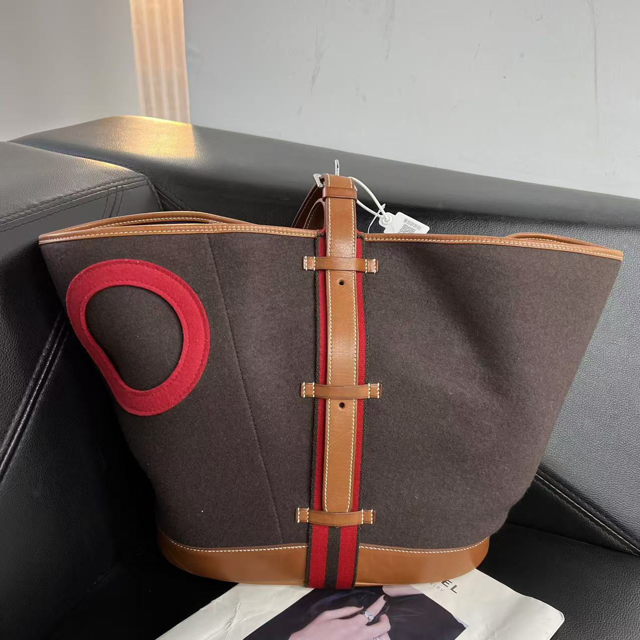 95新 Hermes/爱马仕 捐金沉珠/毛毡菜篮子水桶包