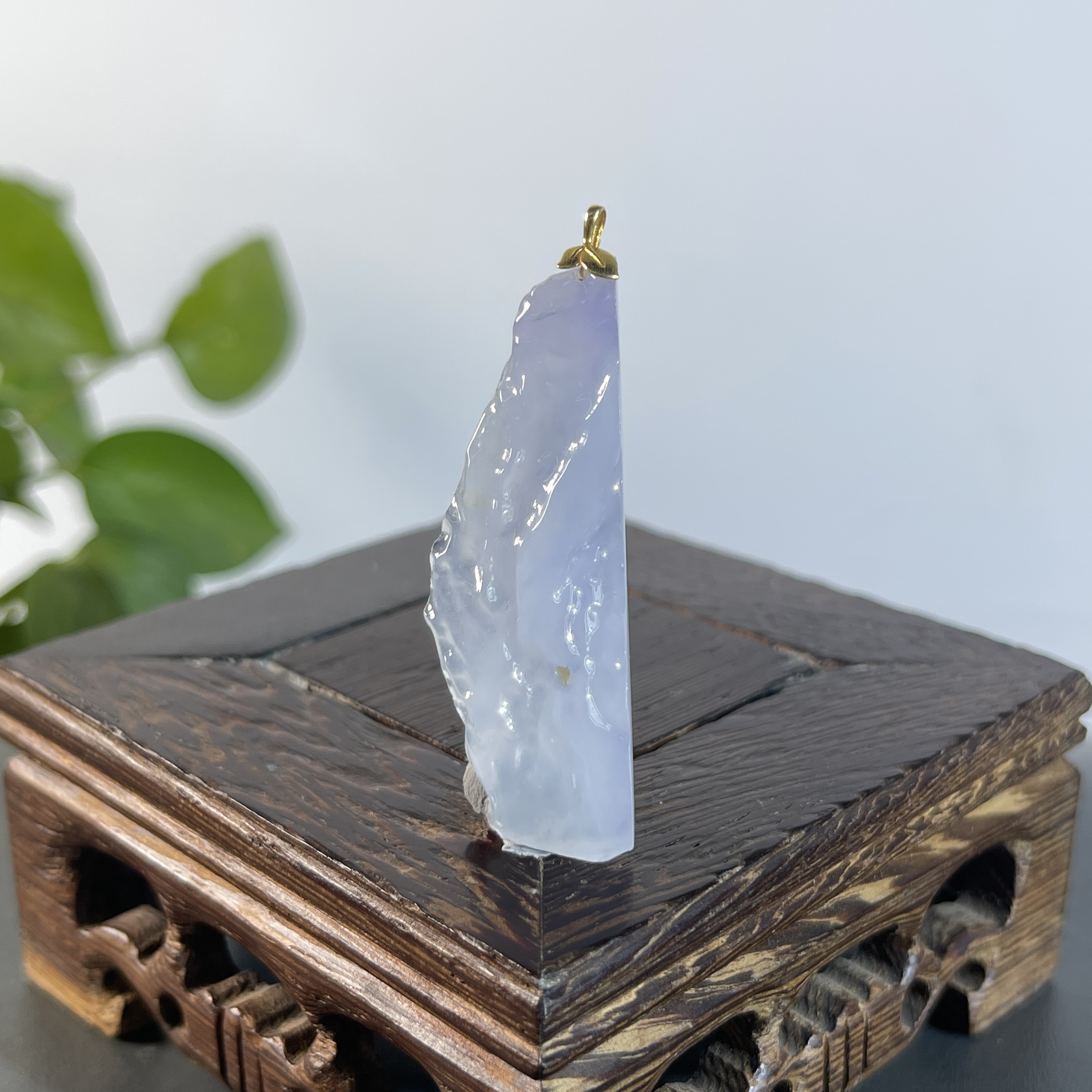 JYW02-49 18K扣头精品天然翡翠A货原石吊坠