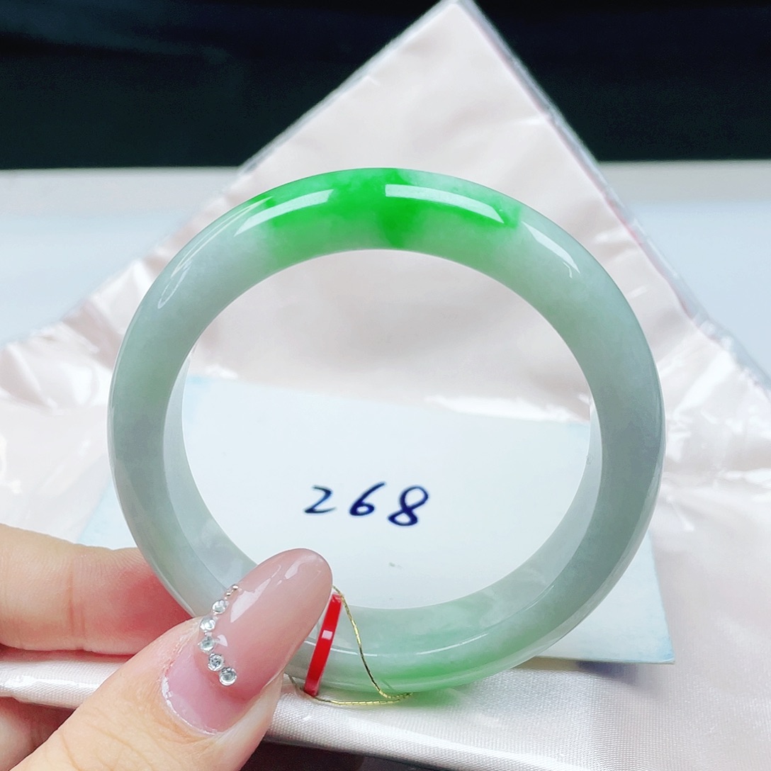 翡翠未镶嵌手镯 正圈52+