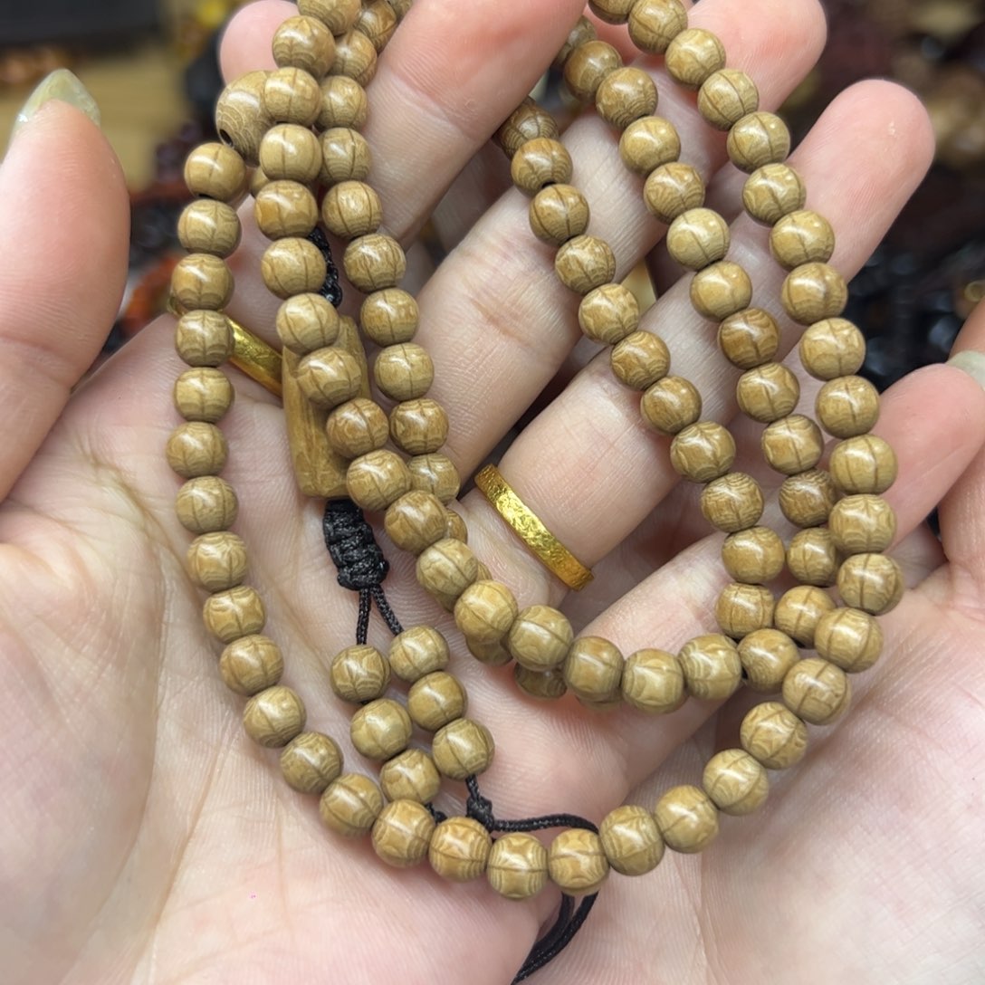 维腊木（绿檀）无事牌