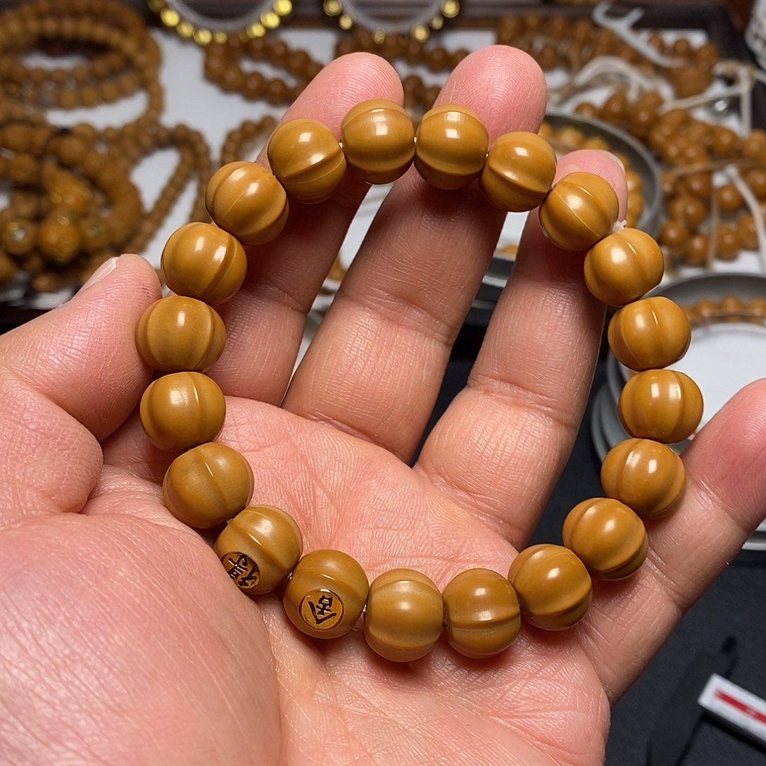 猴头核桃手串全品12左右鲨鱼鳍61号