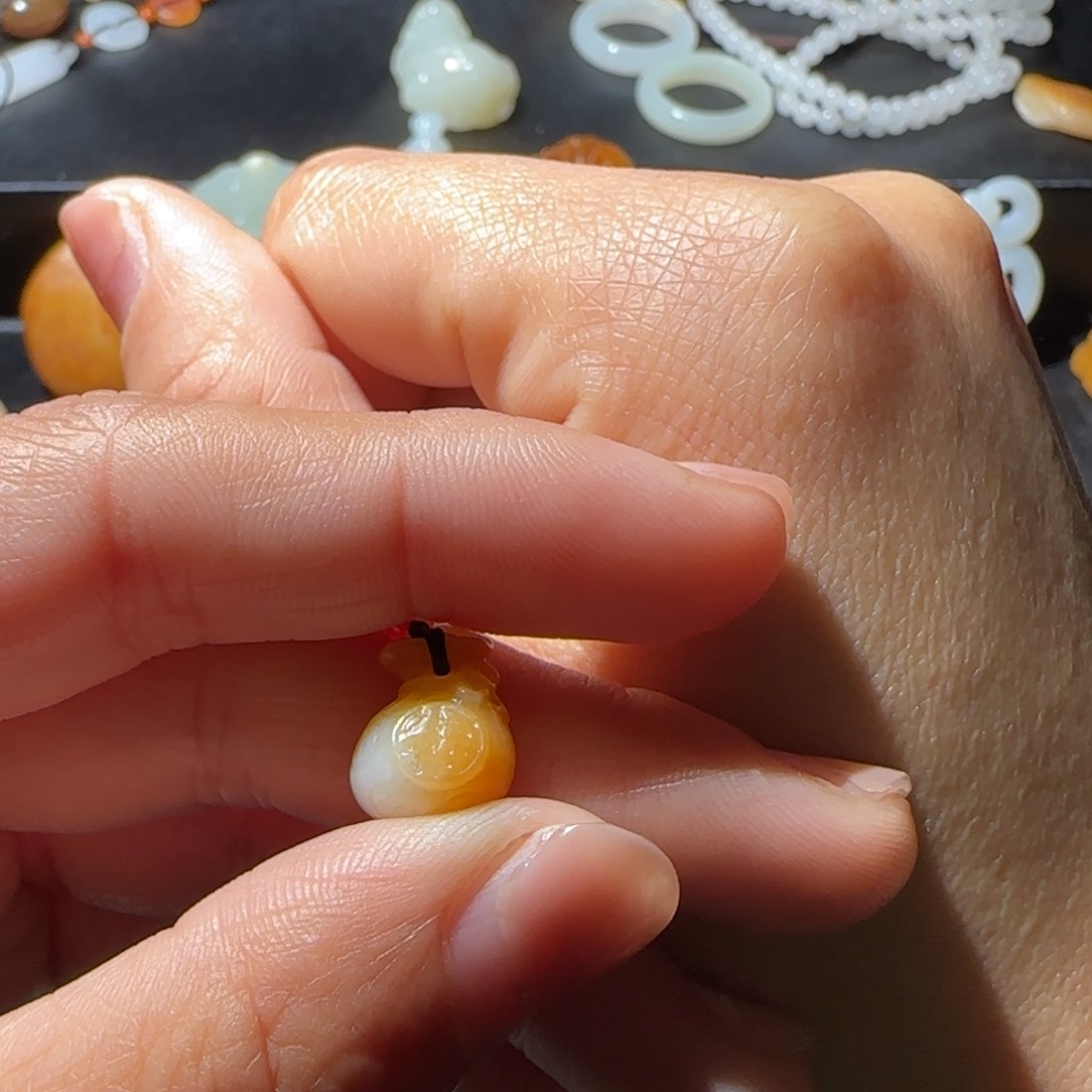 和田玉未镶嵌颈饰可*