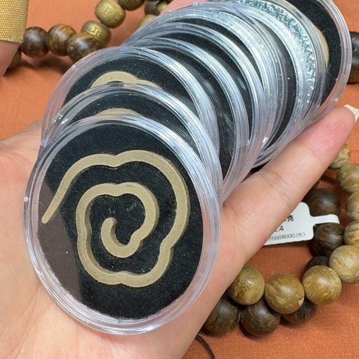 大叶紫檀（黑酸枝木类）