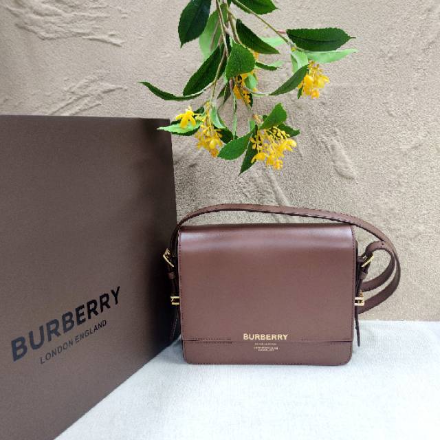 99新 BURBERRY/博柏利 棕色单肩包 C1403685 5691