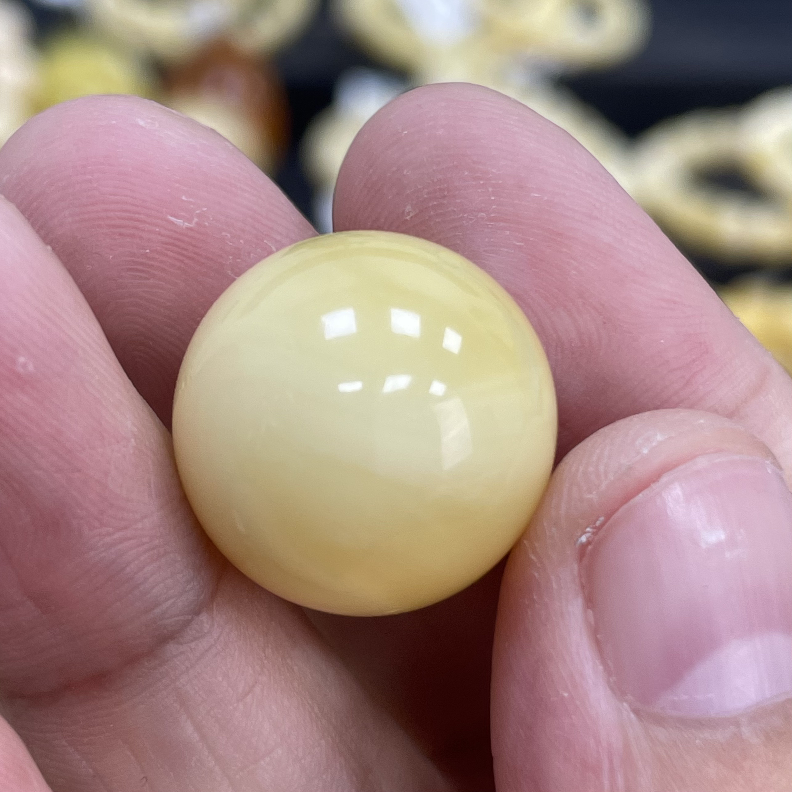 魔梵珠宝｜18mm俄料琥珀蜜蜡浓蜡奶酪