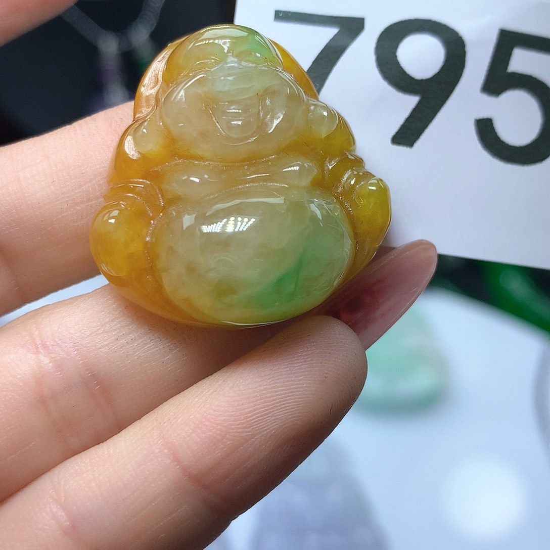 翡翠吊坠(赠链)未镶嵌