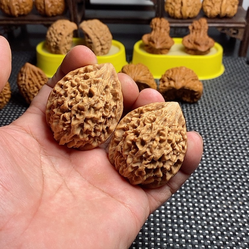 【闪购商品】文玩核桃吊坠H*.精品课程的教学工作