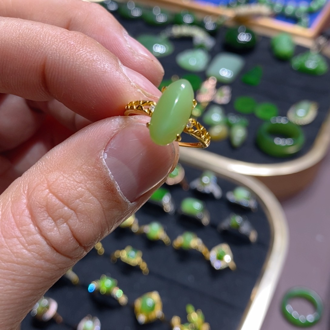 和田玉（碧玉）耳饰银S925镶嵌