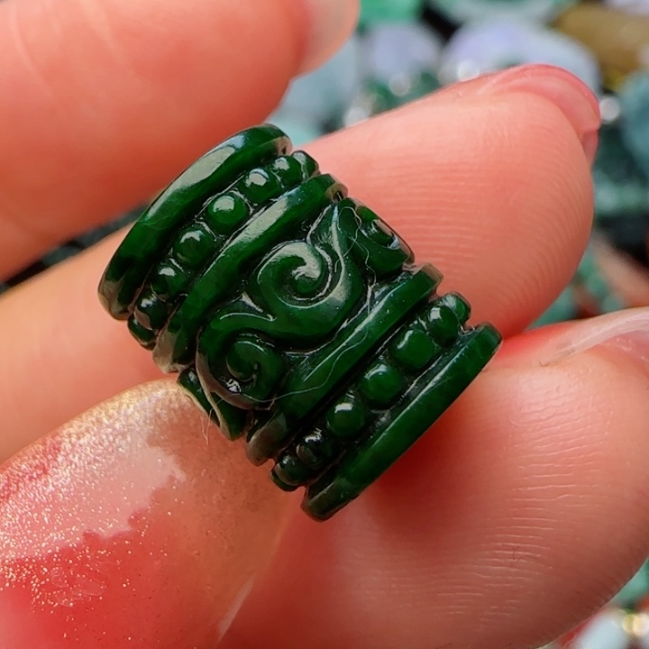 翡翠颈饰未镶嵌天然A货34