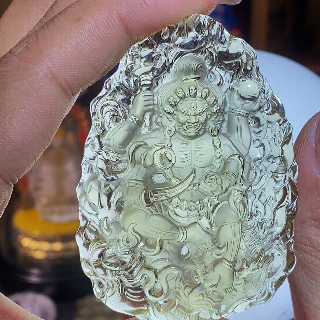 西***基未镶嵌水晶颈饰吊坠