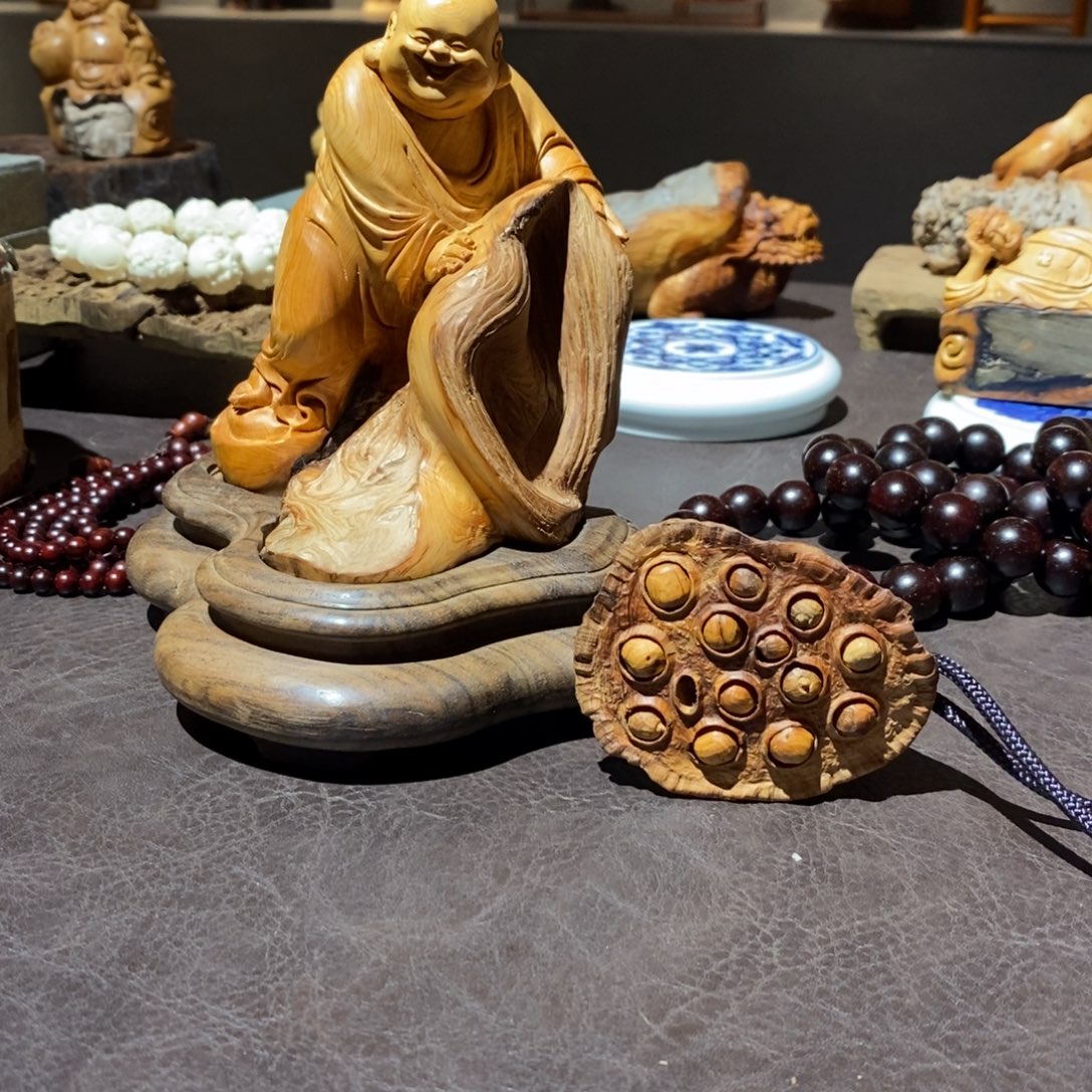 小***齐柏木（崖柏）崖柏弥勒蓬蓬手把件