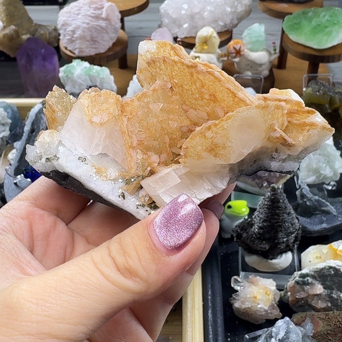 石材方解摆件山硫铁