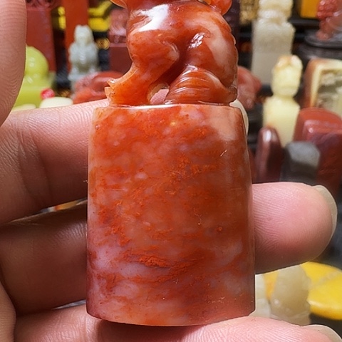 寿山石李紅善伯冻