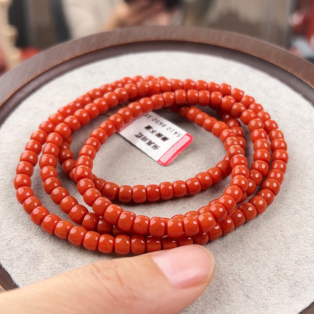 南红玛瑙手串未镶嵌