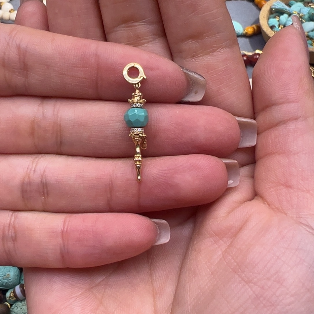 绿松石18K金镶嵌不含链子配件