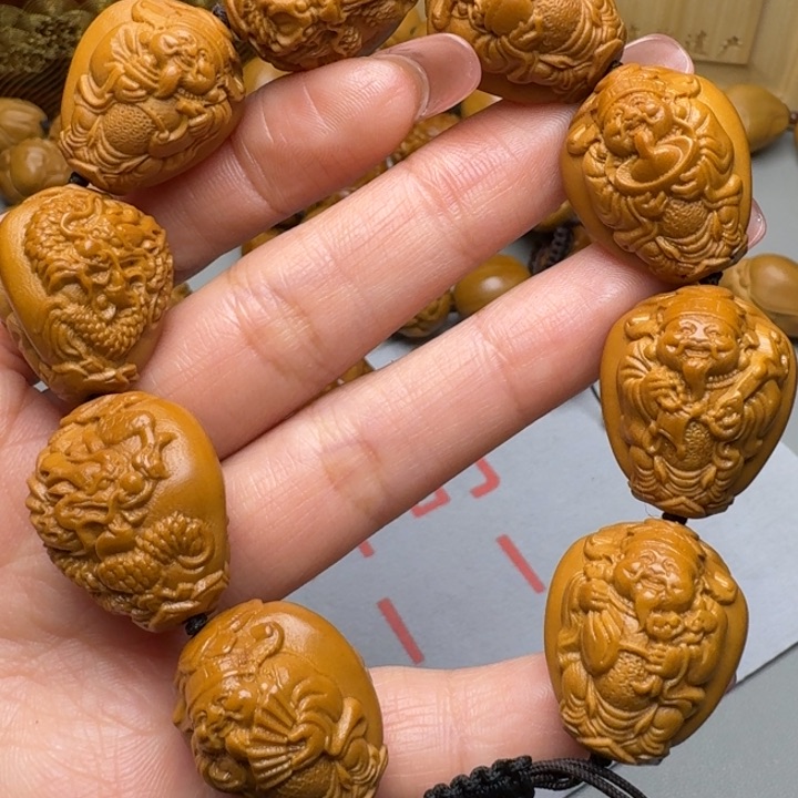 橄榄核手串/手链九龙财神