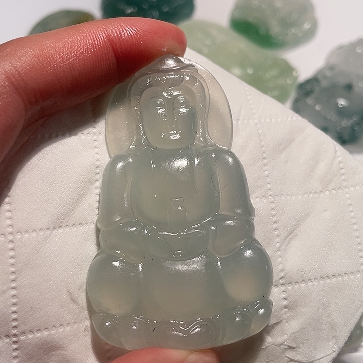 定制翡翠未镶嵌挂件