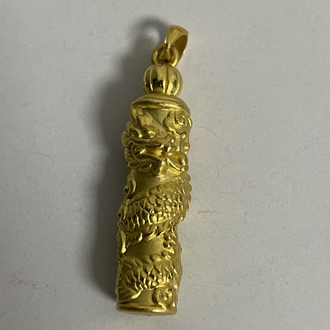 水贝黄金工厂直供黄金盘龙柱吊坠男女同款硬金工艺足金999
