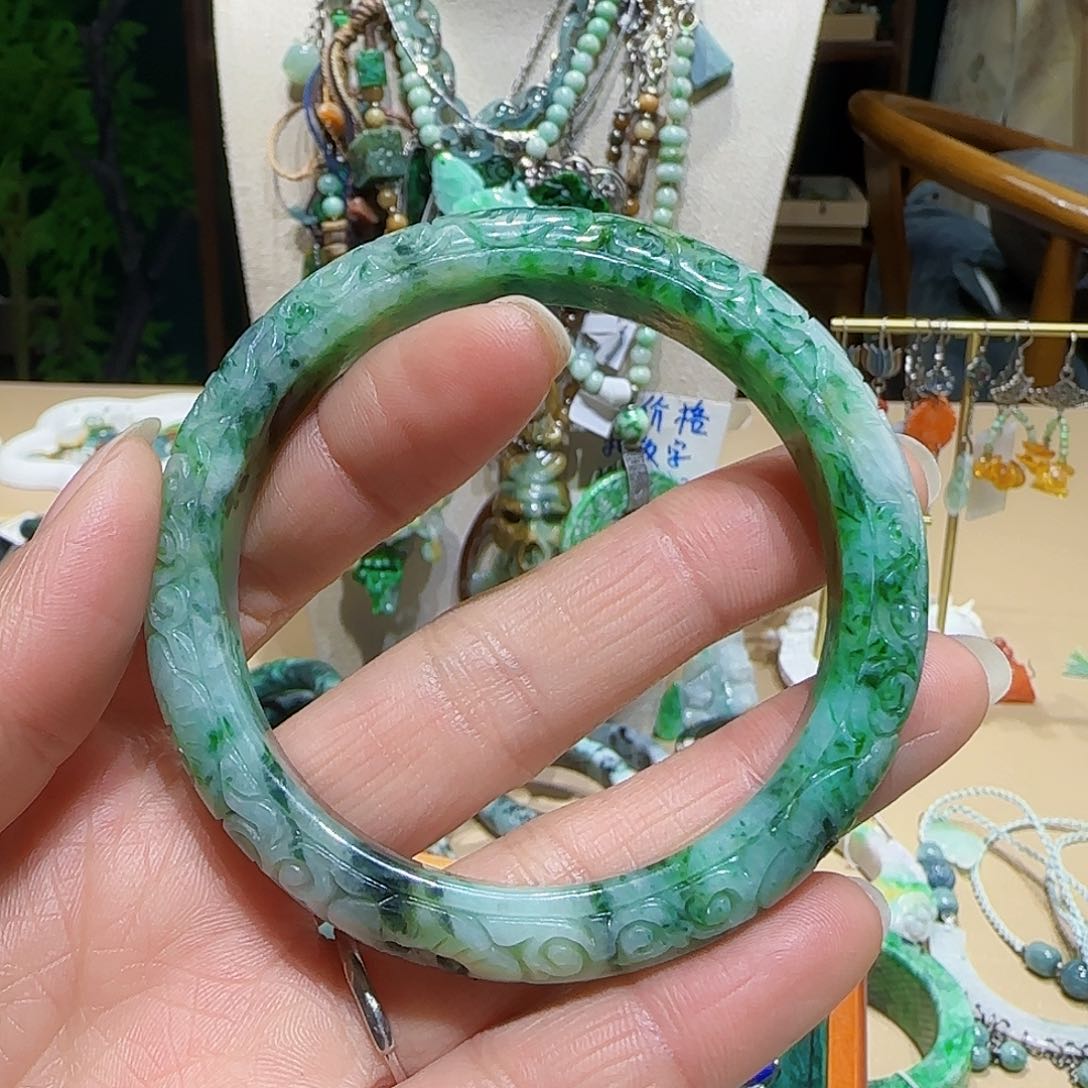 未镶嵌手链翡翠雨****宇未镶嵌翡翠