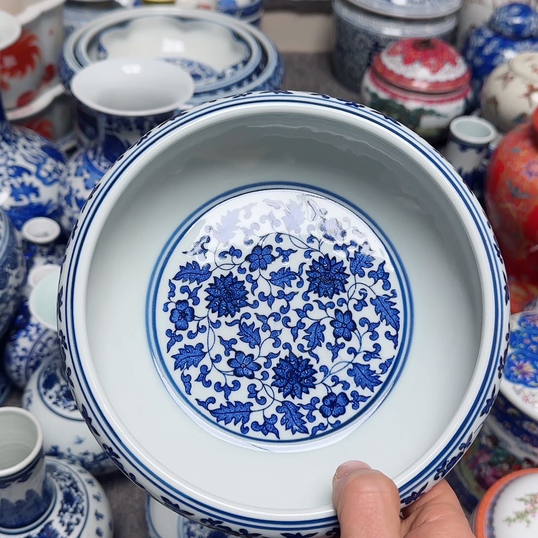 摆件瓷器的工艺技术水平