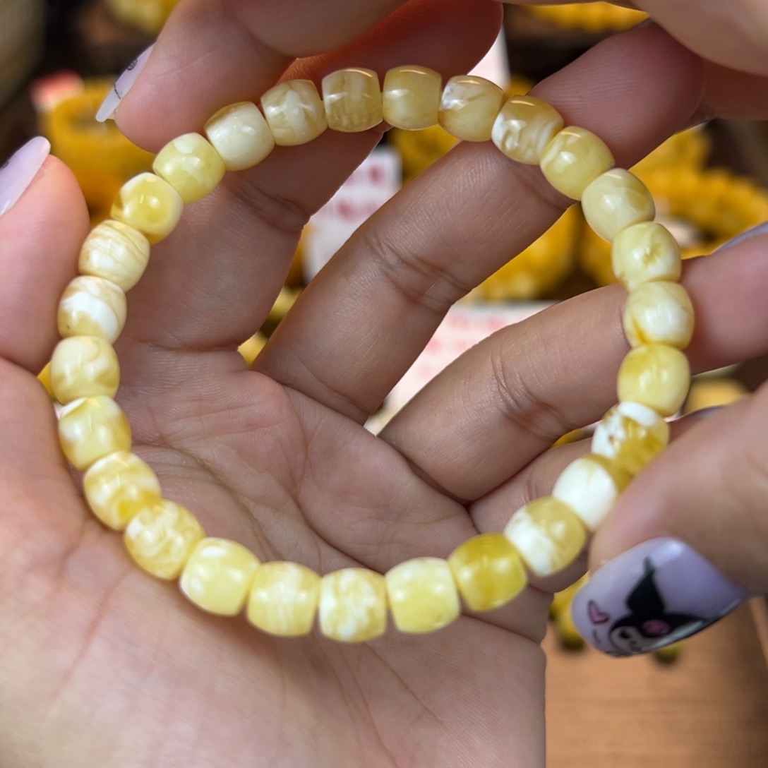 琥珀裸石未镶嵌mnnnjnmmmmnnnn