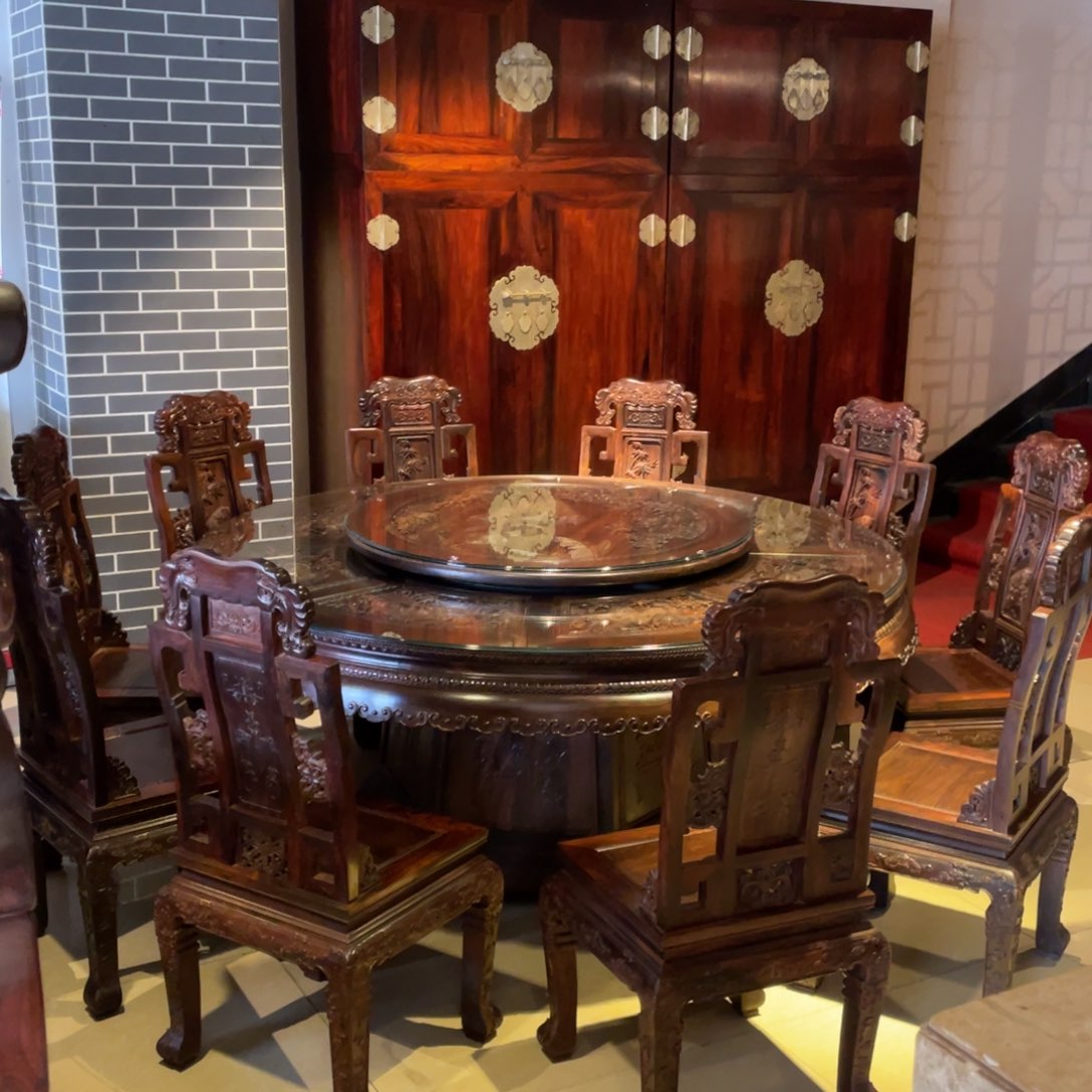 红酸枝木类成套家具