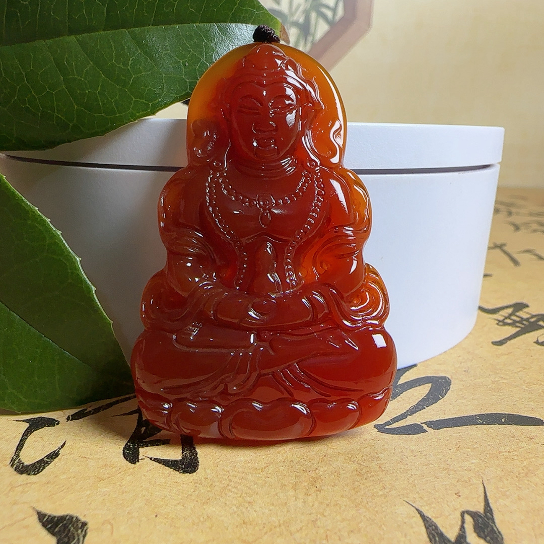  242-柿子红玛瑙观音吊坠（多样性发货发一）佩戴挂绳