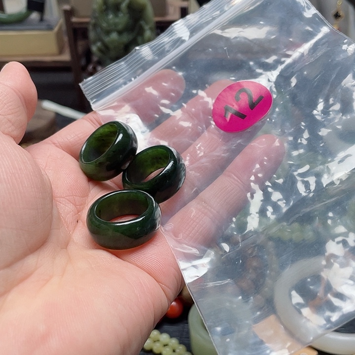 和田玉戒指未镶嵌