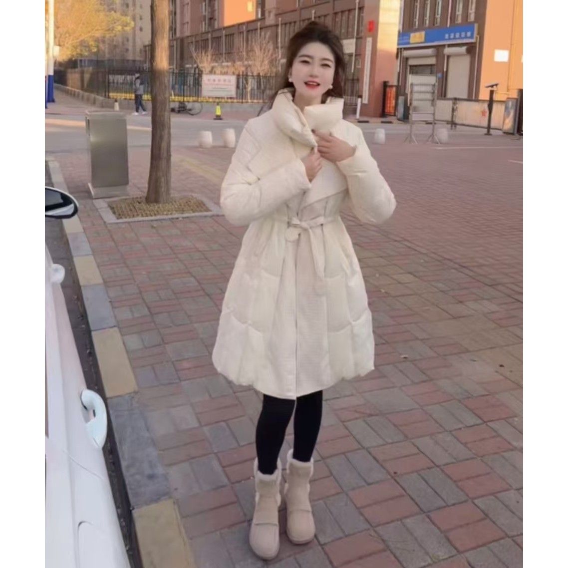 『奶芙恋心S』新款设计时尚休闲洋气百搭款羽绒服8328