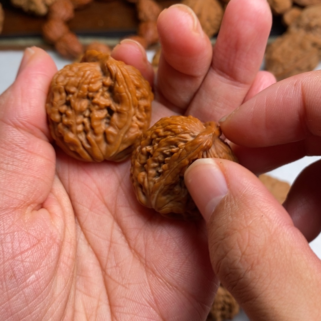 文玩核桃吊坠磨盘半壁