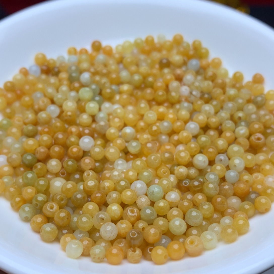 【闪购商品】翡翠手链未镶嵌卡3.5冰黄100个