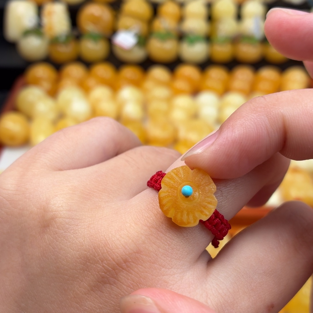 蜜蜡未镶嵌毛衣链蜜蜡