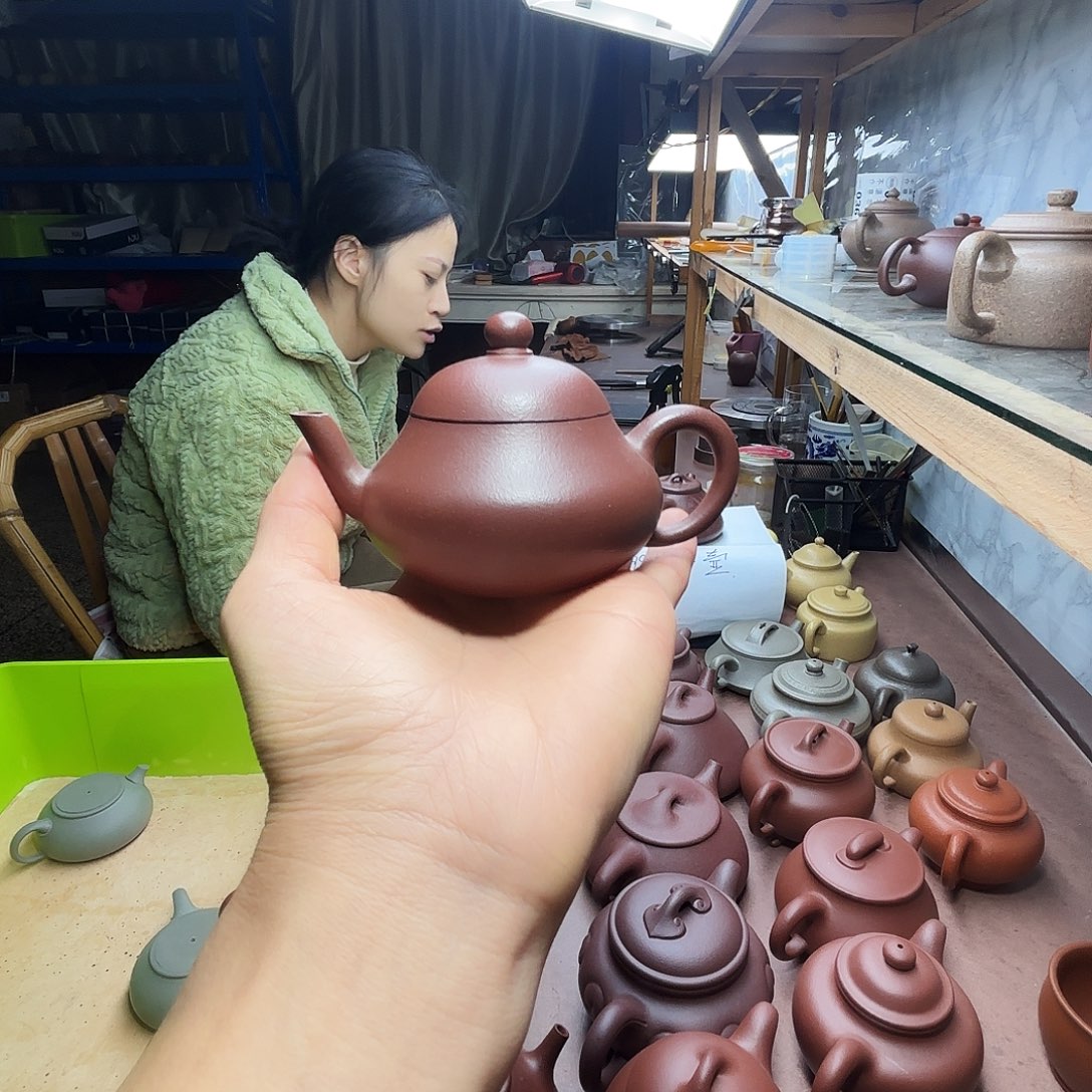 紫砂壶兔兔兔痛苦焦虑