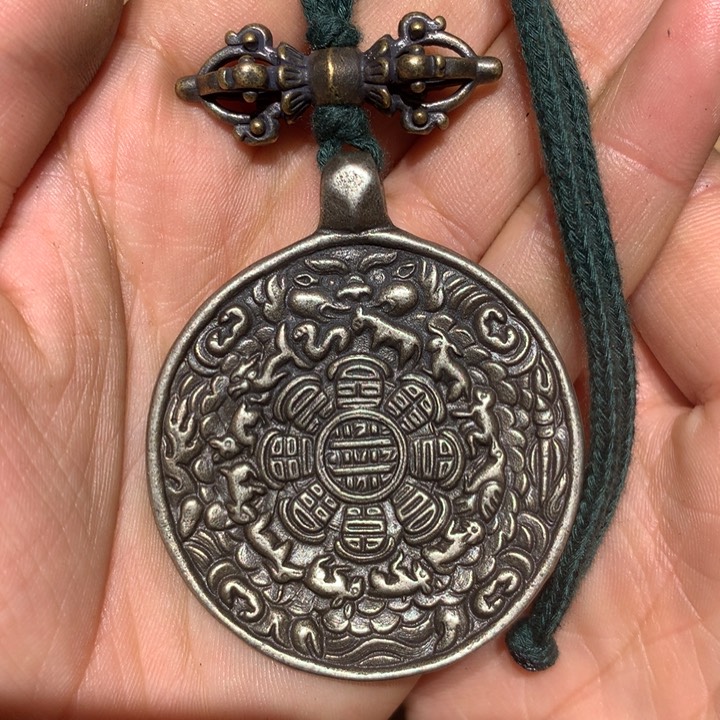 琉璃颈饰喜欢的朋友