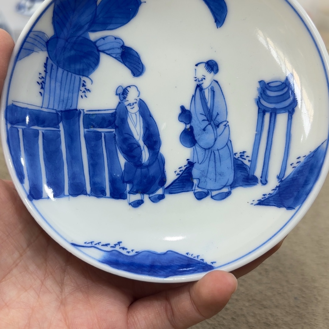 瓷片非常好看漂亮的物品 