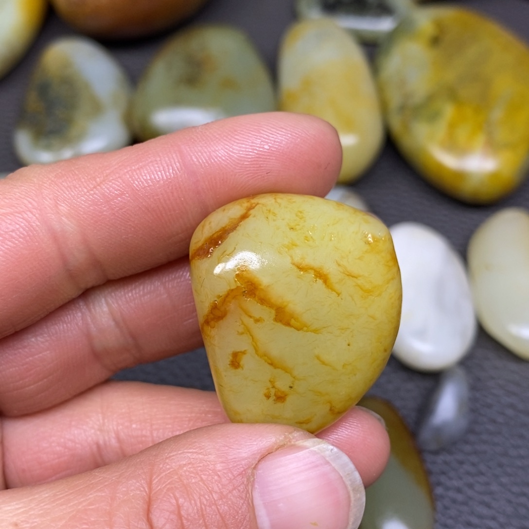 和田玉挂件^_^未镶嵌