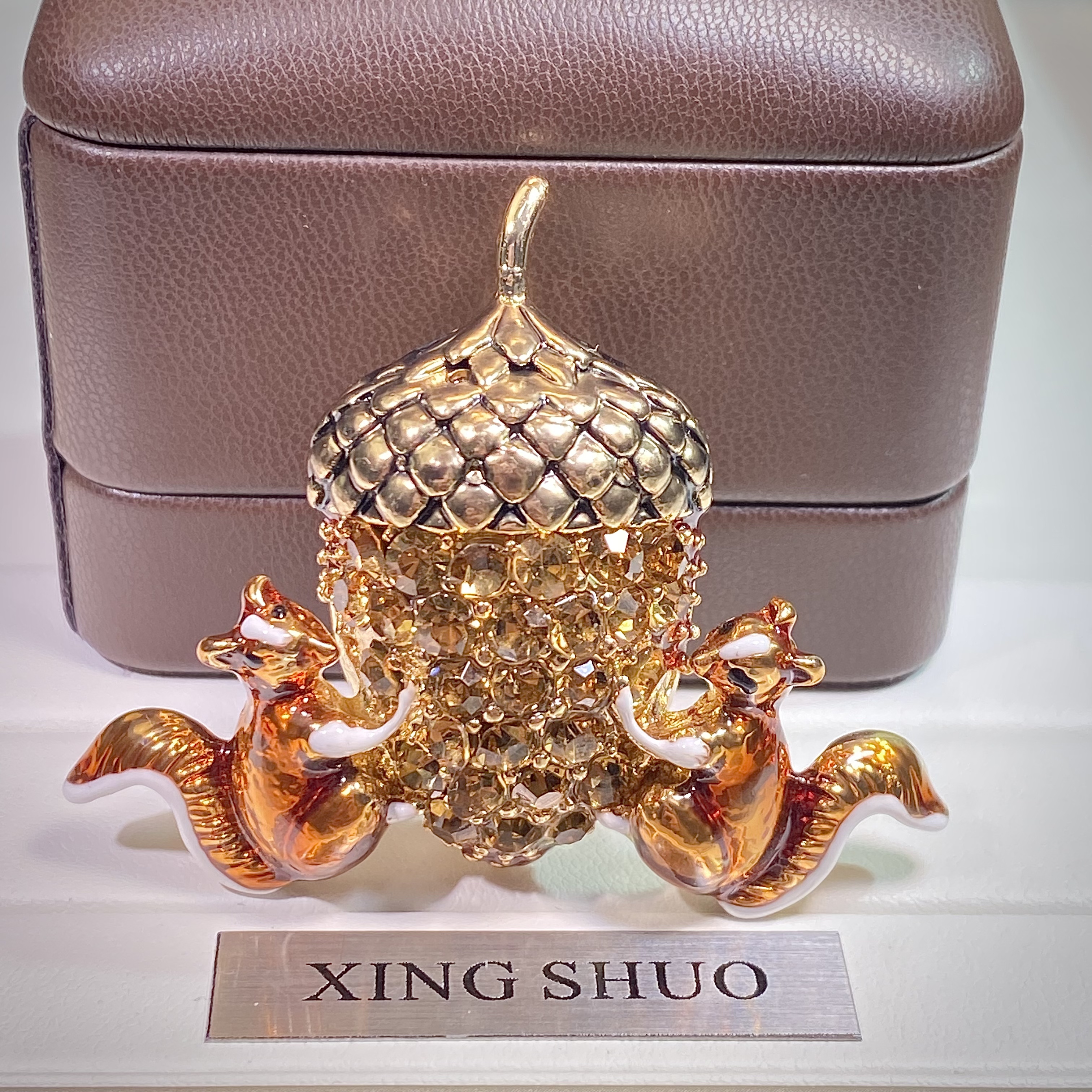 合金胸针 【两只松鼠】轻奢时尚百搭可爱精致优雅素款设计师4334