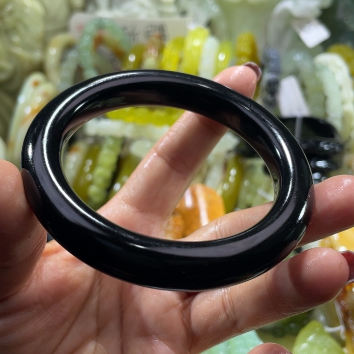 岫玉未镶嵌手镯手镯