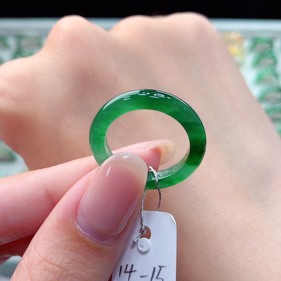 翡翠戒指未镶嵌14.15号