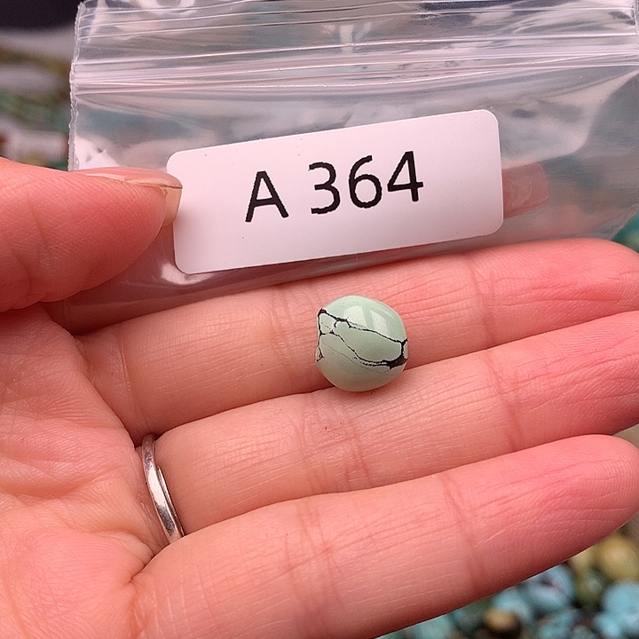 绿松石未镶嵌扣子